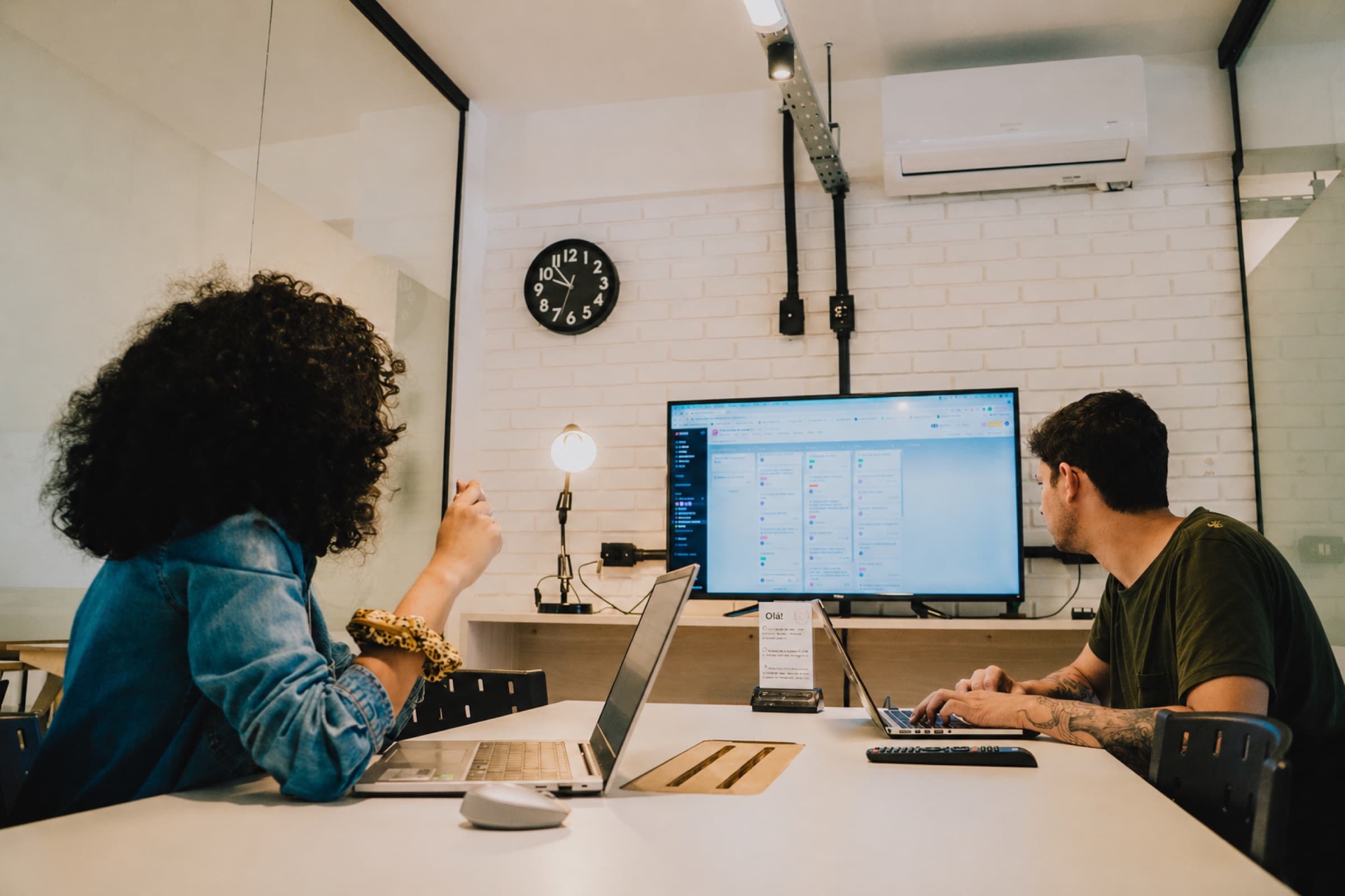 Sala de reunião do Manifesto